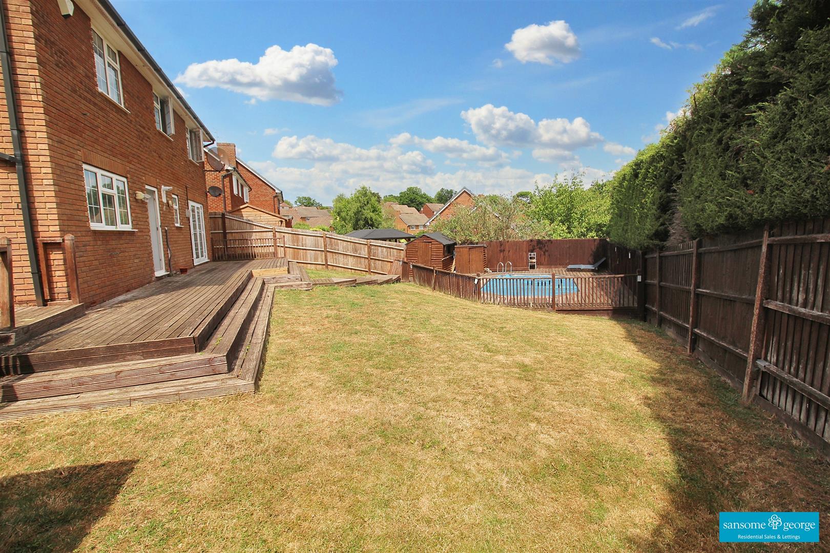 Fairway Avenue, Tilehurst, Reading